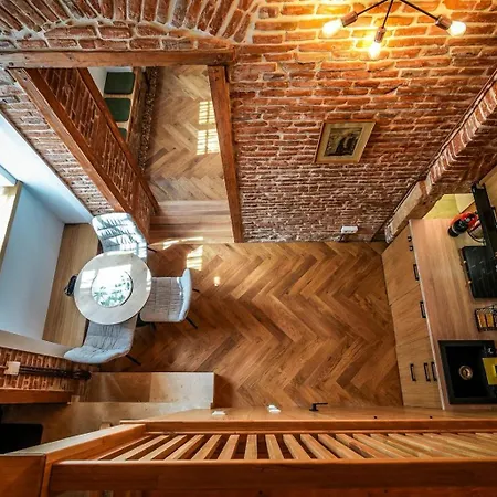 Nest 40 Heritage Apartment