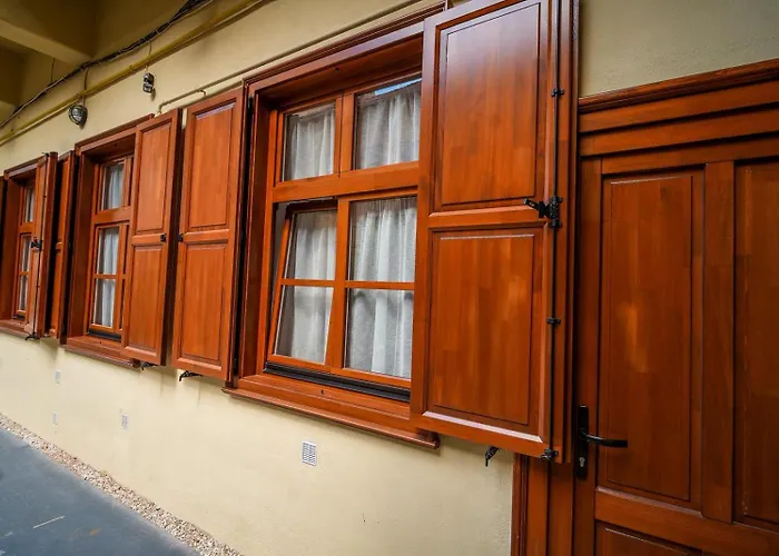 Nest 40 Heritage * クルージュ＝ナポカ